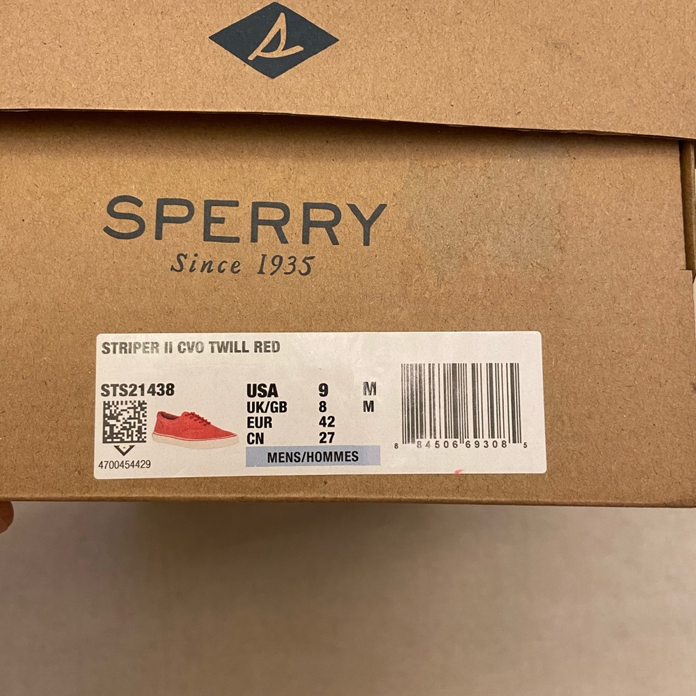 Sperry canvas boat shoes. - Picture 6 of 6